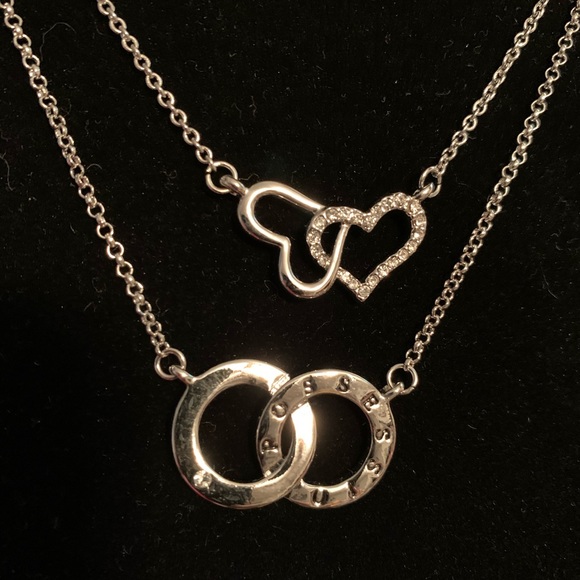 ❤️ Brand New Two Strand Heart Connected Necklace - Picture 8 of 11